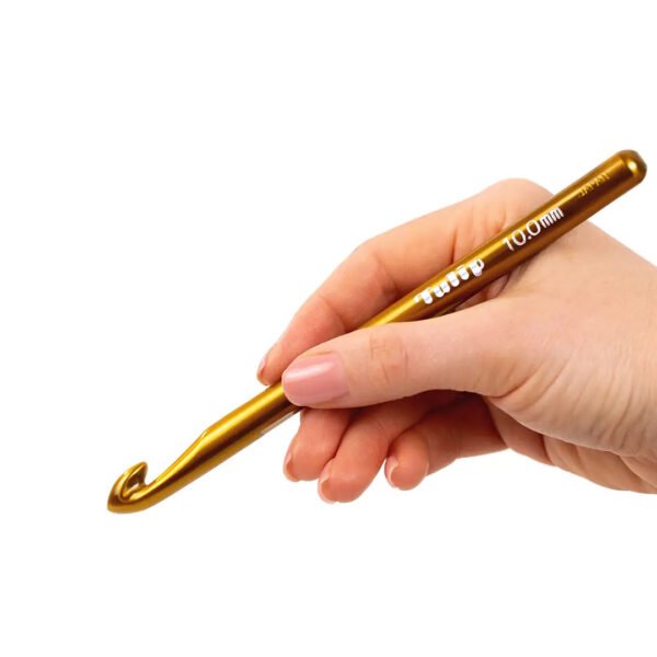 Giant Crochet Hook 10mm - Image 3